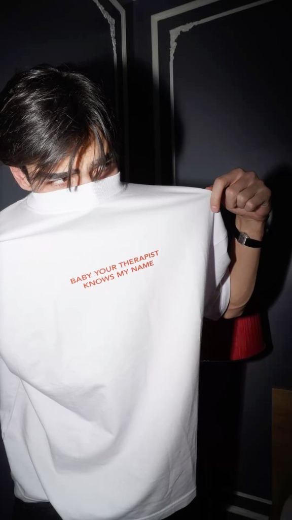 Saysoway streetwear model - White t-shirt